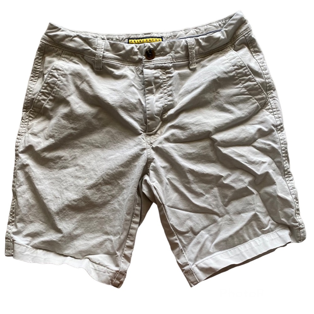 4/$24 Prince & Fox Flat Front Cream Shorts Size 30